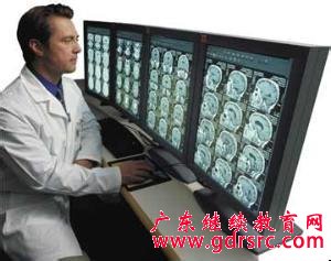 2014年 医 学 影 像 专 业 就 业 前 景 与 就 业 方 向 2014年 医 学 影 像 专 业 就 业 前 景 与 就 业 方 向