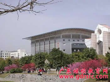 2014年 就 业 形 势:核 工 程 与 核 技 术 专 业 就 业 前 景 分 析 2014年 就 业 形 势:核 工 程 与 核 技 术 专 业 就 业 前 景 分 析